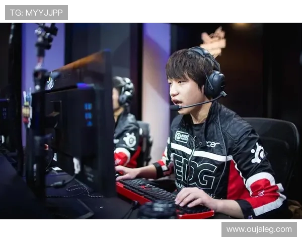 EDG在DOTA2赛场上的整体压制表现与战术得失分析