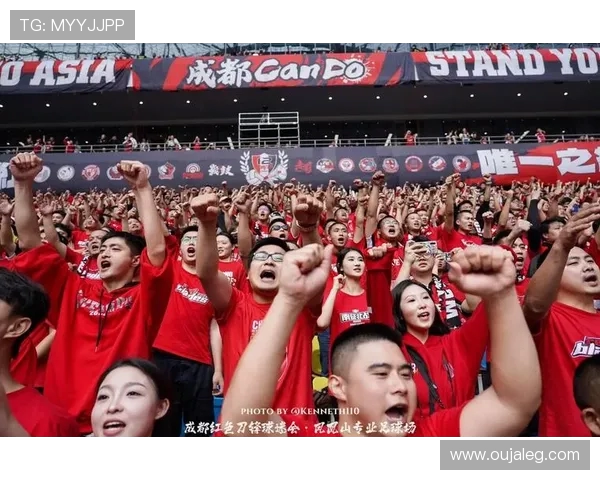 力帆迎战恒大争夺胜利期待精彩对决展现足球魅力与团队精神