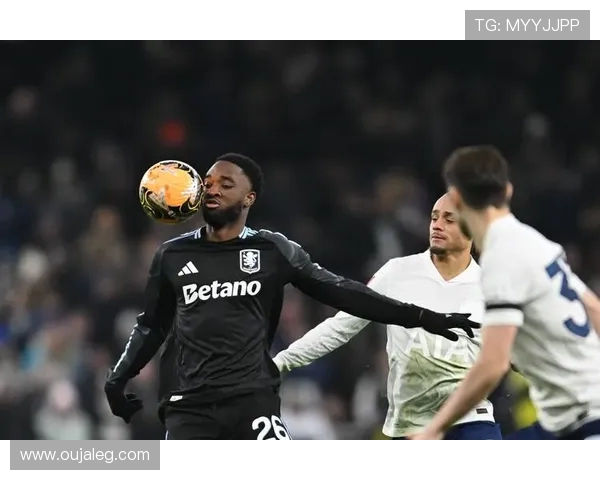 曼联与热刺足总杯精彩对决录像回顾及赛后分析