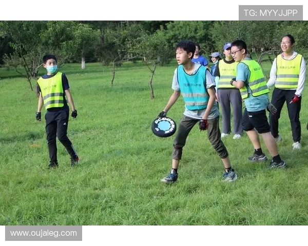 吴丽独家分享飞盘技巧与心得体会助你轻松掌握飞盘运动的乐趣与魅力