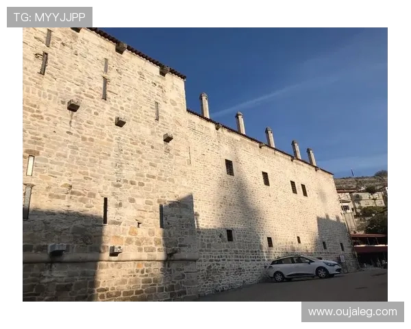 极限运动先锋周军的挑战与坚持之路探秘 极限运动先锋周军的挑战与坚持之路探秘